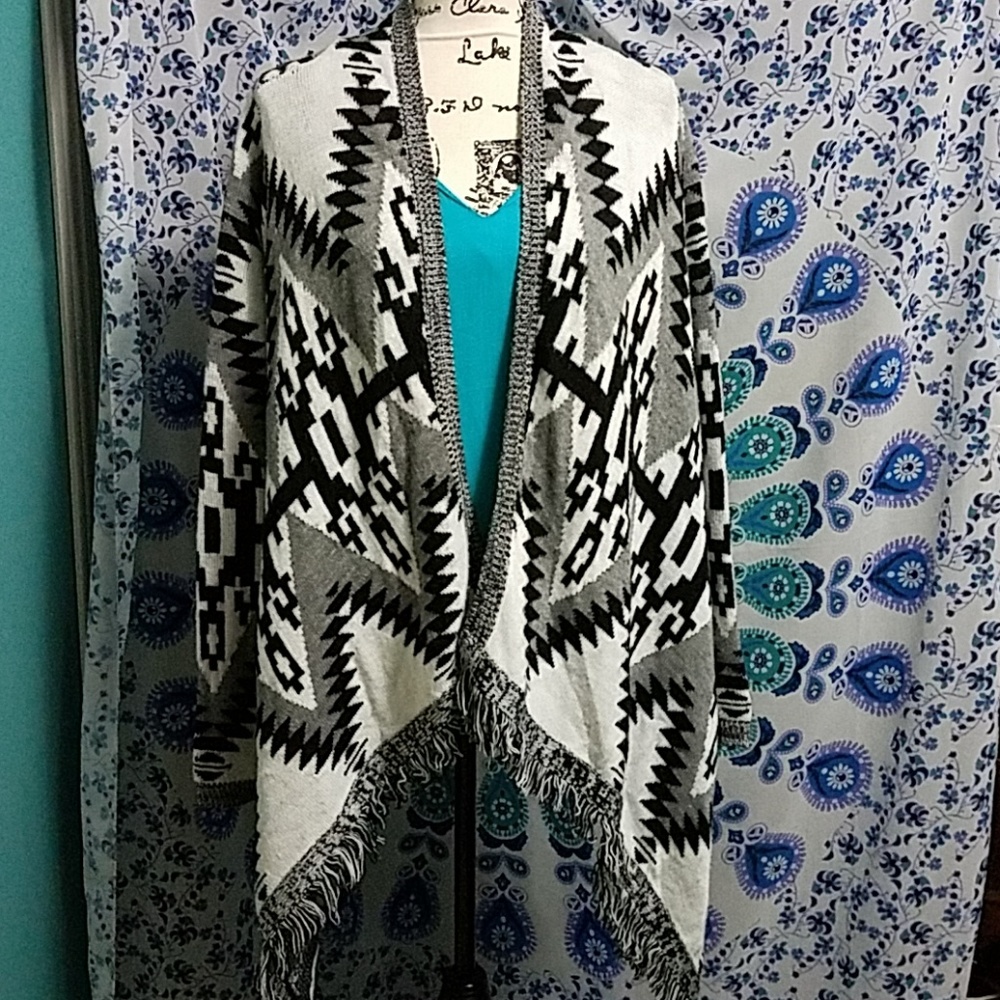 Arizona Poncho Sweater